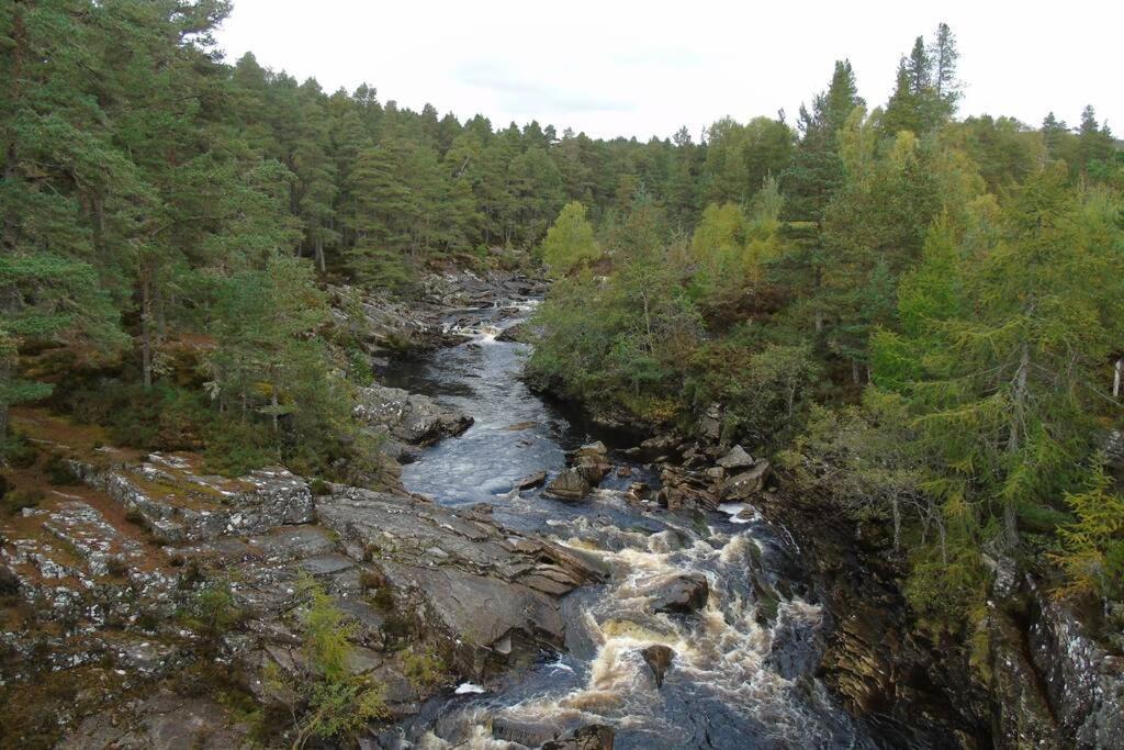 Rowan Cottage, Crannachcottages Garve Esterno foto